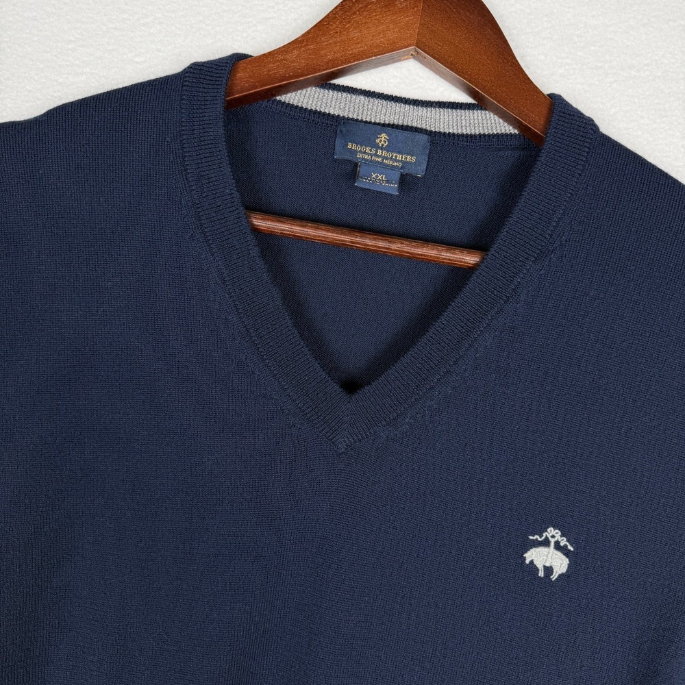 Brooks Brothers Mens L Navy Blue Extra Fine Merino Wool‎ V-Neck Sweater Vest
